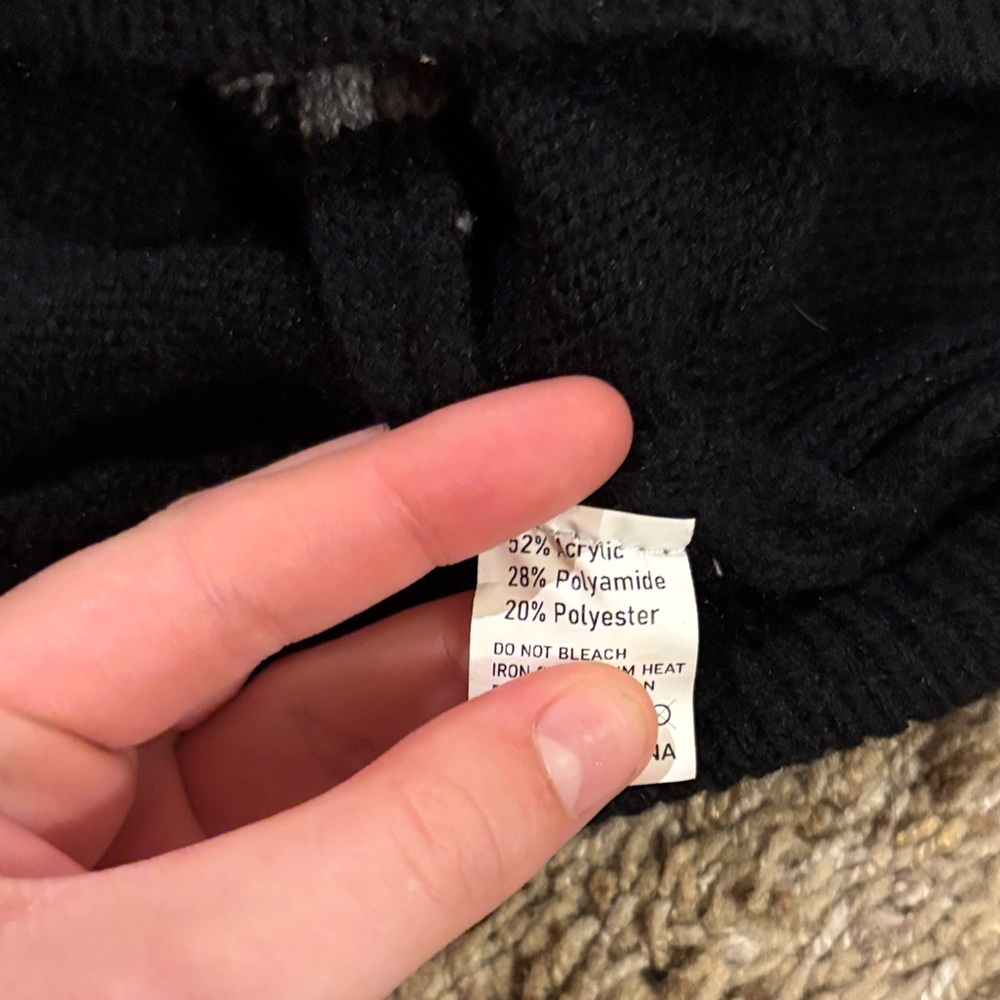 Tri-Tone Sweater in Cream, Gray, and Black - Picture 5 of 7